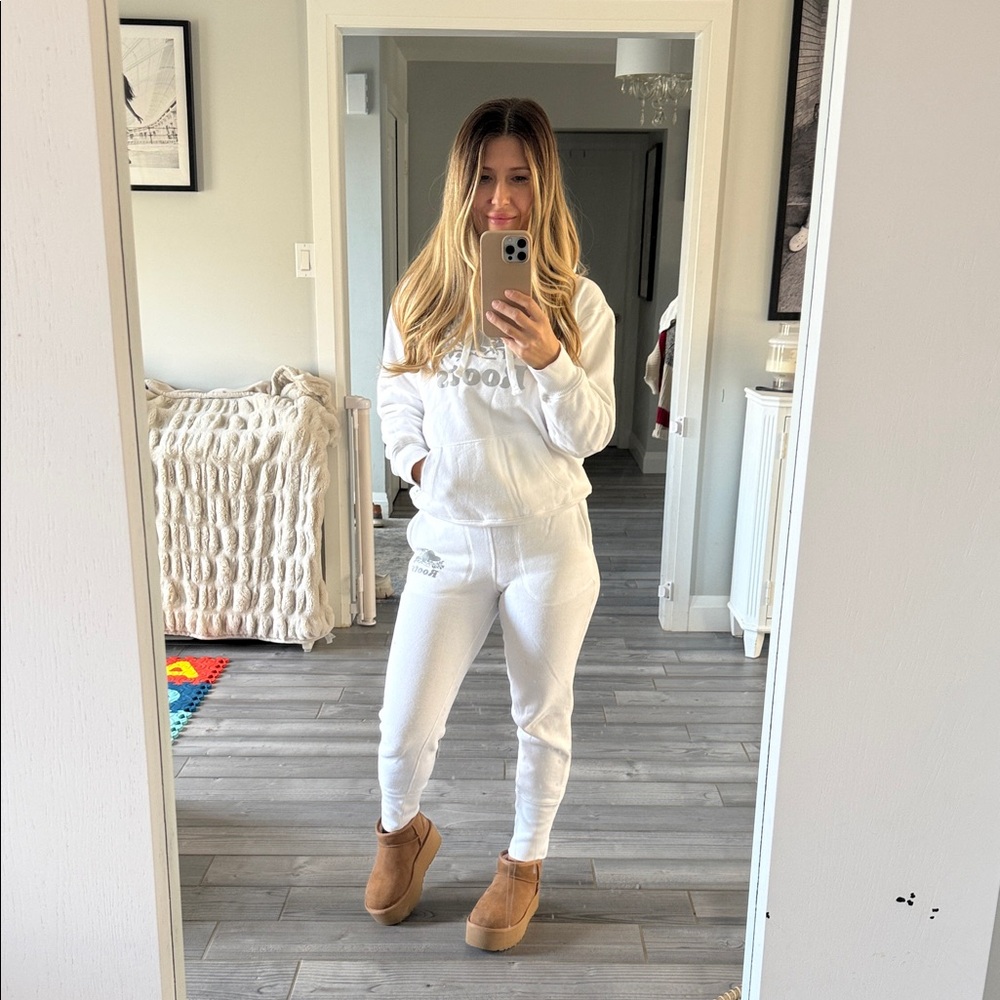 Roots White Hoodie and Joggers Set